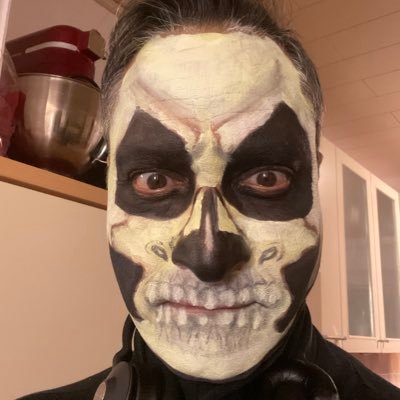 faraz_kermani's profile picture. Former Journo, comms head, devoted dad, Liberal/Left rejoiner, #FBPE alpha to the dogs, woke to the point of insomnia, Views are my own 🇪🇺🇬🇧🇩🇪