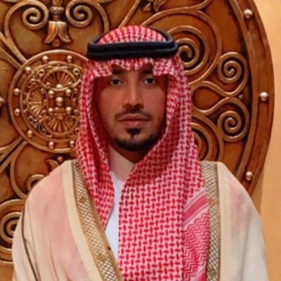 مقتنع جدا بالصراع داخل كل منا بين الخير والشر بين الظوابط والرغبات بين كل المتناقضات ودونما ضعف يسكننا فنحن بشر. لسنا بملائكه ولكن لسنا بشياطين.