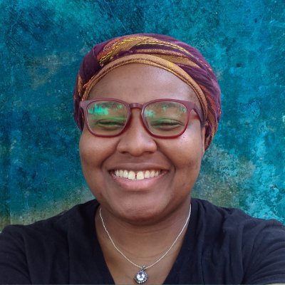 Writer, sensitivity reader, PW book reviewer & Wattpad Creator. Queer Black intersectional feminist. Rep'd by @clairefriedman8 Tip Jar: https://t.co/h2dkd9BfXL
