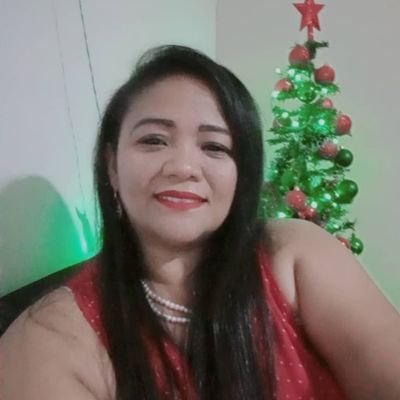 helnareina's profile picture. 