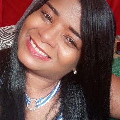 Sou versátil e empática.Tento ficar bem com todos porém...as vzs é difícil mas...acabo fazendo tornar-se possível 🥰🙏🏾😘