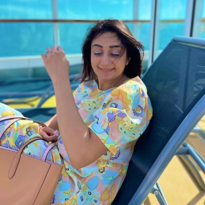 YoursTrulyAnum4's profile picture. "And I’ll take the steps to be my own best friend”✨❤️💍