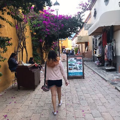 SoniaBarrS2's profile picture. Nuevo perfil porque ya no quiero ser quién levanta bajas pasiones.