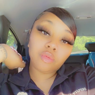 29💗 Licensed Cosmetologist 💇🏽‍♀️ MyOwnBoss 🥳