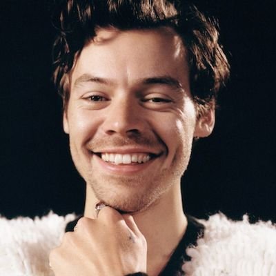 alis_wm Profile Picture