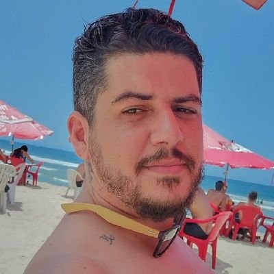 dansouzsant's profile picture. 