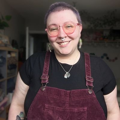 faebaecutie's profile picture. they/them.
32. Bi, non-binary, polyam, smartass witch. 
Sometimes I'm sassy, sometimes I'm sad; often I'm both. 
Working to keep my feminism intersectional.