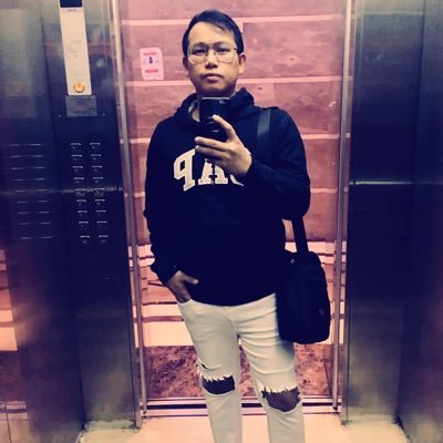 JRAgarin's profile picture. 