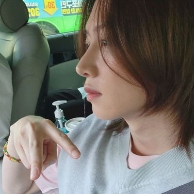 heeyokje's profile picture. 濃 ･ 𝐣 ･ 🍜  𝗐𝗈𝗈   ⬩   𝒌.  ﹅