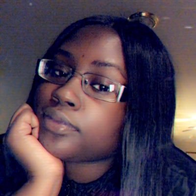 __therealmaxine's profile picture. 26🌻..Kamari & Kanai 🧸🤎 -keep your head high & your middle finger higher 🖕🏿