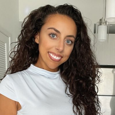 monicadmendes's profile picture. Clinical Psychology PsyD Candidate '22 @WilliamJamesEdu concentrating in Children and Families of Adversity & Resilience | @BUalumni | #firstgen