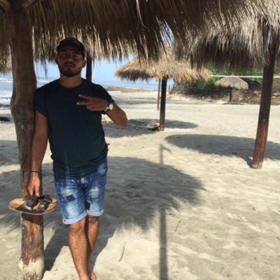 kingdroski10's profile picture. . 👨🏽‍🚀🌲. 👁. believe signs.