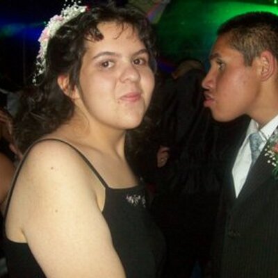 Profile Picture of Amanda Rose Valdez (@mandersrose) on Twitter
