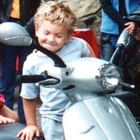 Vinny Bon Elf (@vvonwolfe) 's Twitter Profile