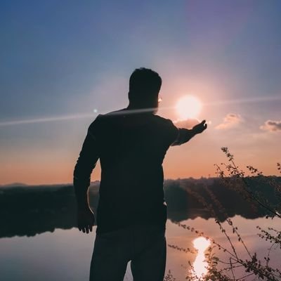 অর্থের শূন্যতা নয়.....
প্রিয় মানুষ এর শূন্যতা বেশি কাদাঁয় ....