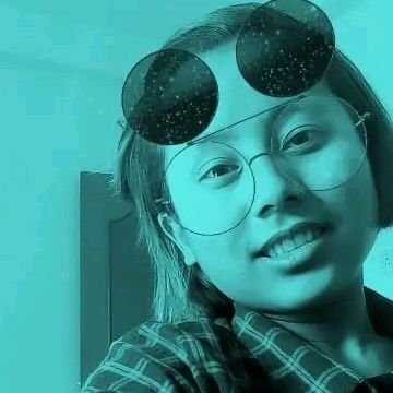 AryalAvilakshya's profile picture. अंग्रेज़ी बोल्न नसक्नेलाई तिमी भन्छौ गाउँले
त्यही गाउँलाई मूल घर भन्दै हिँड्छ तिम्रो बाउले 
@easeiseasy