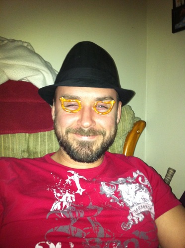 IT Professional, amateur photographer, hockey and guitar/piano player.