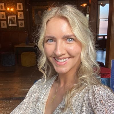 LauraJaneDaly's profile picture. Qualified marketer 💬 islander 🇮🇲 love dogs 🐕 views are my own 💁🏼‍♀️