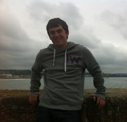 RobY0UNG's profile picture. 