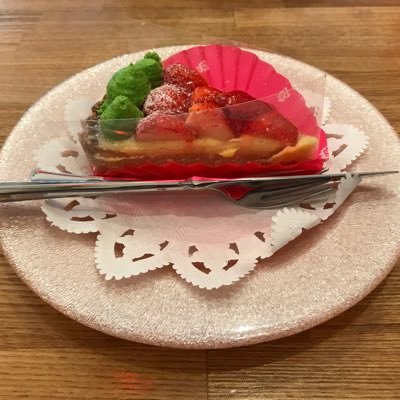 大学生 灰色の日常ですが感じることをツイートします 邦ロック(特にワンオク)が好きです よかったら友達なりましょう かなりのマイペースです.....