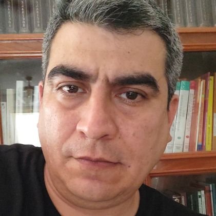 Cflorespompa's profile picture. Hombre de buenas costumbres.