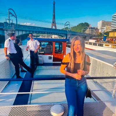 NeyaOm's profile picture. Conseillère clientèle back office pour la VIP clientèle d’orange 🇸🇾Ambassadrice Manao le réseau sociale interne d’orange🇫🇷