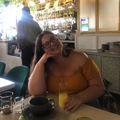 🫖♐️✨👩🏻🏫
High school French Teacher. Lover of reading, yoga, Harry Potter, hiking and the ocean