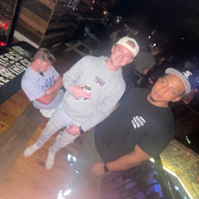 cwardy1102's profile picture. 