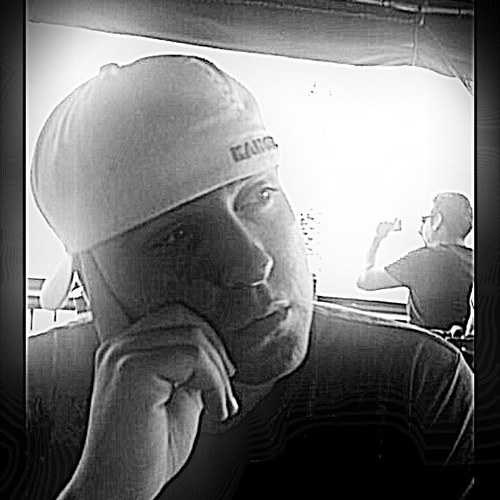 KurtaliciousK's profile picture. Money is my Motivation