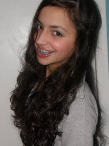 YThaisgrazi's profile picture. me segue qe euu te sigooo divolta ok..