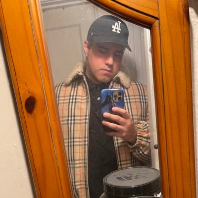 Hyyperious's profile picture. Apparently, it’s already snowing in the colder regions.