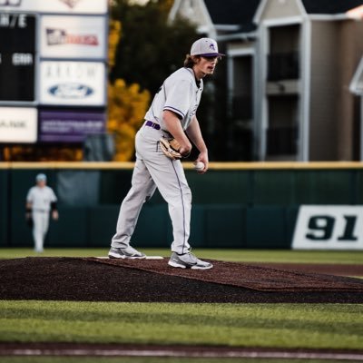 2 Peter 3:9 | @UIWBaseball | #LLA 🕊