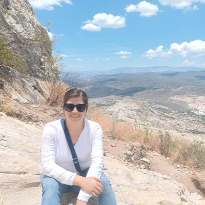 SiSilviaBaezC's profile picture. 