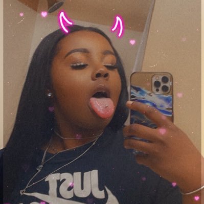 ♈️ . Just a BCW 😏🫠 living life with no regrets . Beautiful 🤩 Chubby 😮‍💨 Woman 👩🏾 . ENJOY 😉 DM for $10 PROMO ! ❌ NO MEET UPS ! ❌