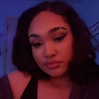 makenzielea's profile picture. 