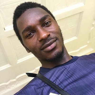 FosotSimo's profile picture. Data analyst/data engineer