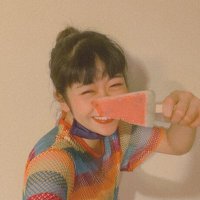 tAYW3O71_200x200.jpg