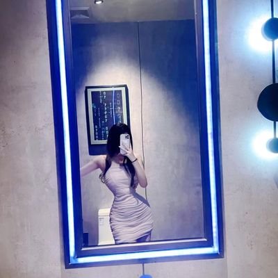 kekeer9's profile picture. 在武汉，兼职线下可约
薇aa1314yy502