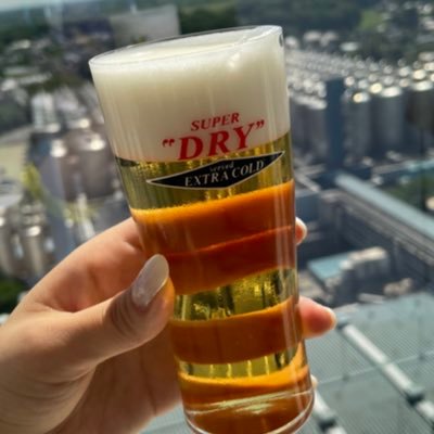 tokage_naritai's profile picture. 96 成人済　基本的に全てのことを舐めている限界オタク