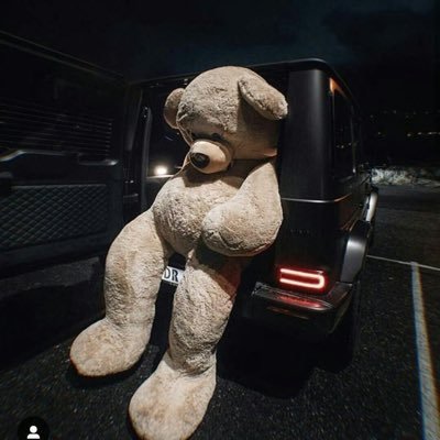 hallederizbeyaa's profile picture. 