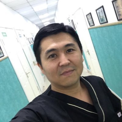 I am currently in my 30th year of practice as a professional cardiologist specialised.