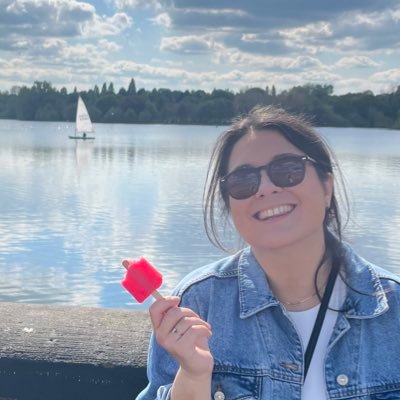 charlottemay_xo's profile picture. A @freddiefev fan account 😍