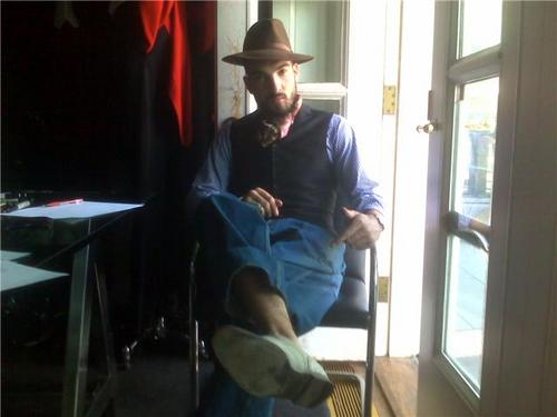 A creator with a nomadic mind...