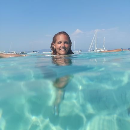 OdetteAthina's profile picture. Δεν πίνω κοκακόλα!
est. 1989