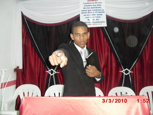 Eberson Fonseca e Uma Pessoa Muito De Deus Pois Que Jesus Sempre Esteja Com Vocés, Telefone Pra Contato:60971571 Estamos 24 Horas Disponivel Pra Fala Com Vc..