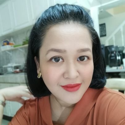 OneSunshinyDay's profile picture. Chief Spice Mama of The Urban Spices