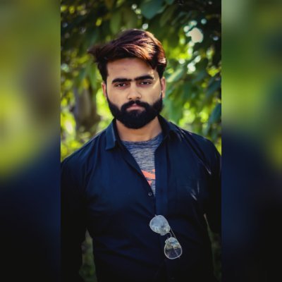 usamatariq180's profile picture. 