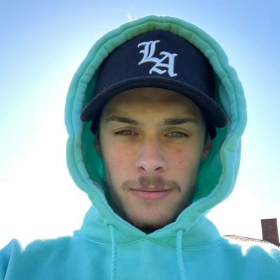 Flonesy the streamer man Profile
