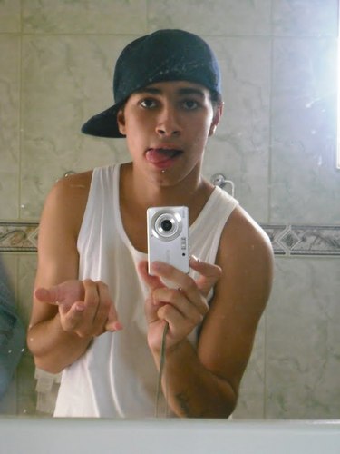 Eletro, Hip Hop, Festa, Futebol, Mulher, Grêmio! Pra saber mais aperta #Follow (;