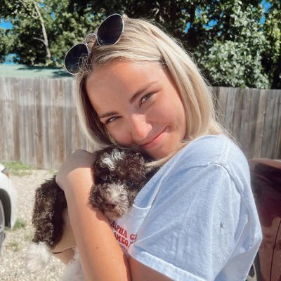 Jasmin_1715's profile picture.